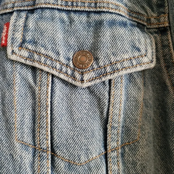 Levi's Sherpa Lined Denim Trucker Jacket - XL - Picture 2 of 4